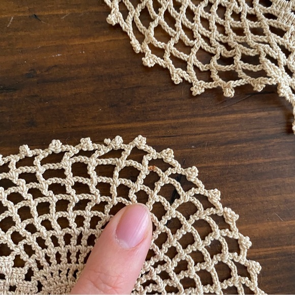 Vintage Lace Crochet Doily Cream Off White Beige Doilie Cottagecore set of Two - Picture 7 of 8